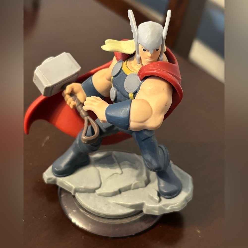 Disney Infinity 2.0 Thor INF-1000103 Figure Marvel Super Heroes Avengers